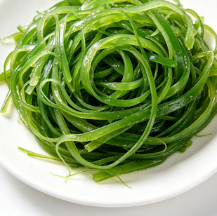 Green Seaweed Salad, Fresh & Crisp